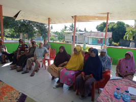 Penyerahan Bantuan langsung Tunai (BLT-DD) Triwulan IV Desa Tabanoma Tahun 2024